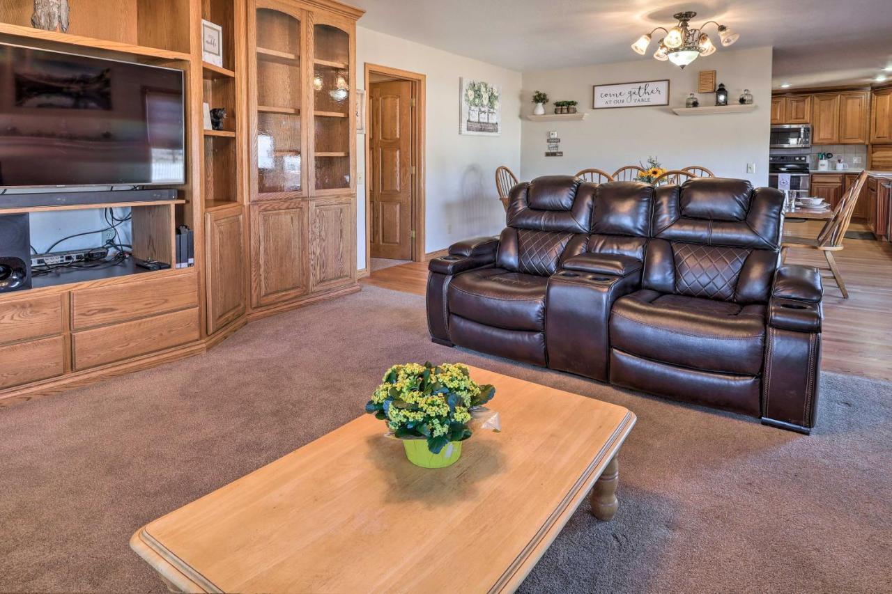 Welcoming Canon City Abode - Walk To River! 外观 照片